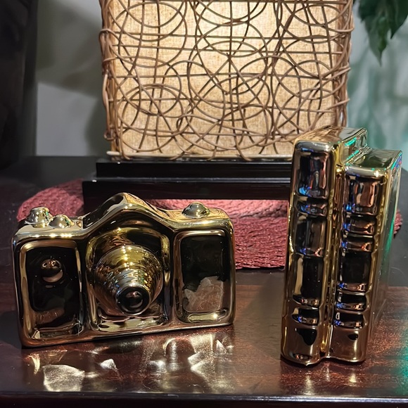 2 Piece Decorative Shelf Decor NWOT - Picture 6 of 6